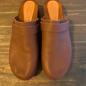 Handmade Brown Leather Slip-On Clogs